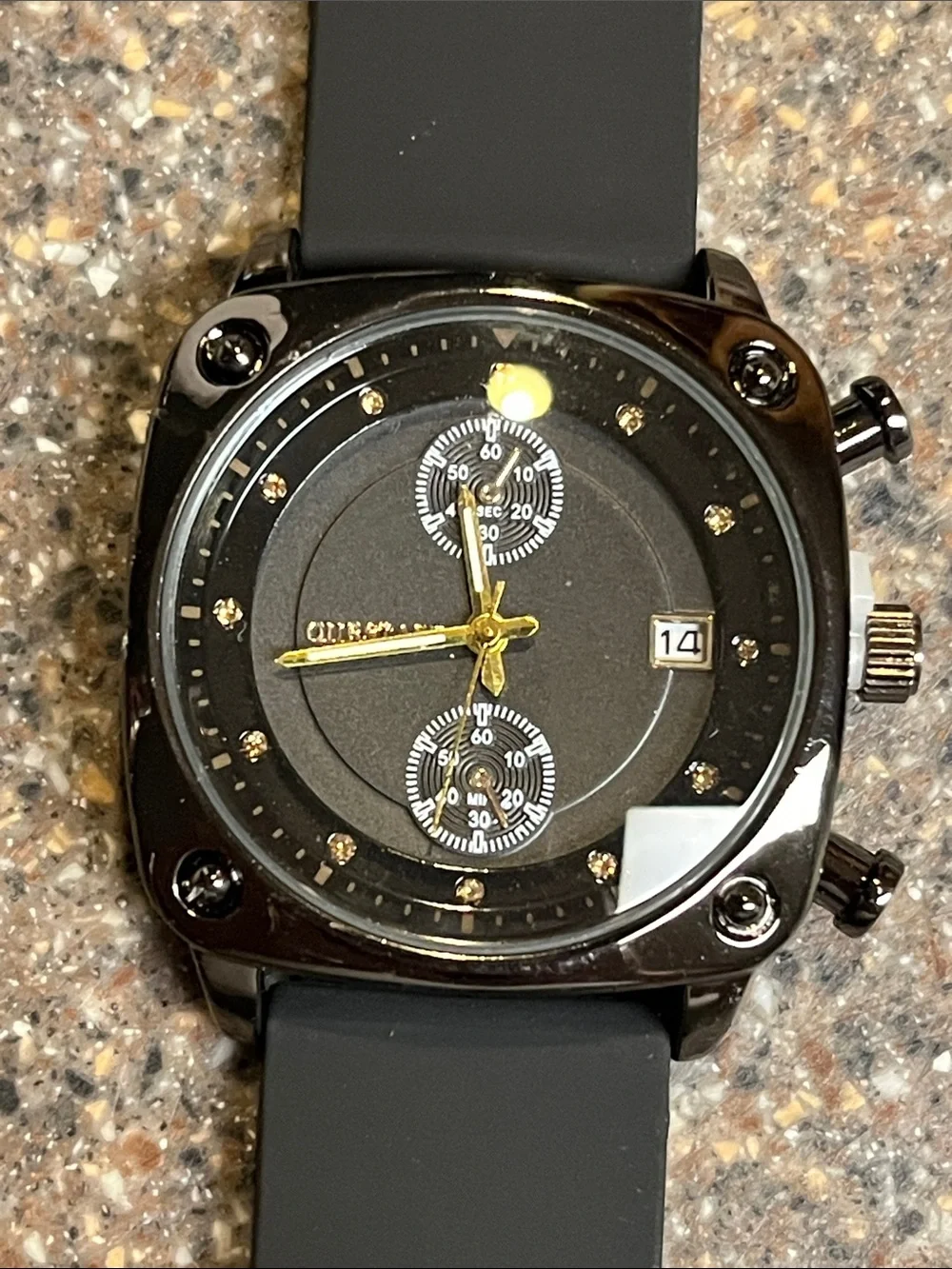 Men’s watch black with silicon band